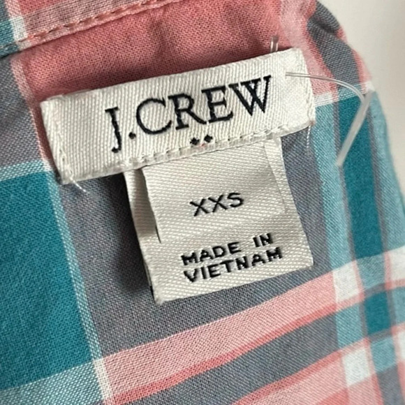 J. Crew • Pink Blue Plaid Classic Button Down Perfect Fit - Picture 5 of 5